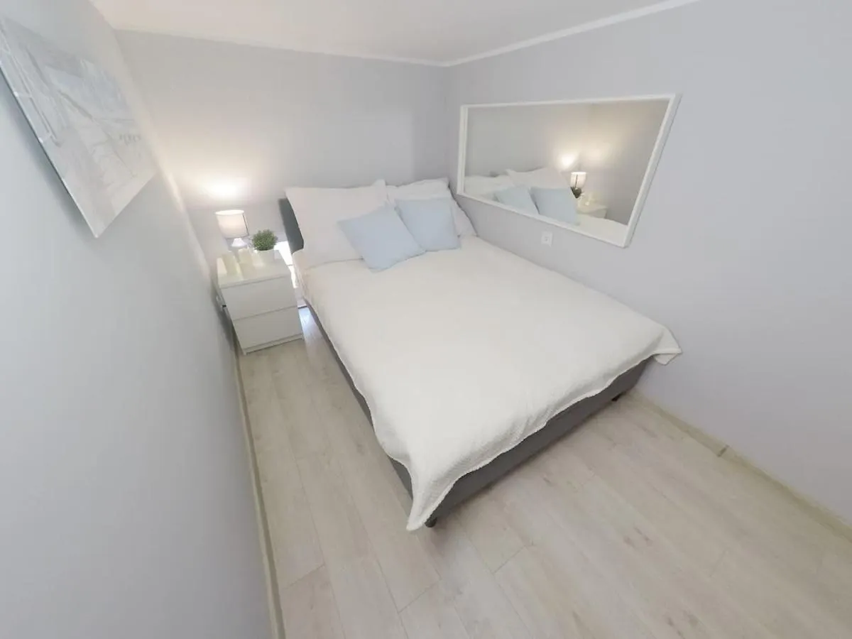Rynek 20/21 -Cosy New Apartment On The Market Square - 4 Bedrooms - 8 People Wrocław Polska